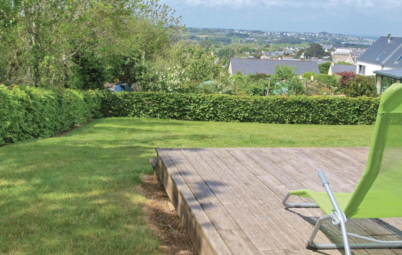 2 Bedroom Nice Home In Plestin Les Greves エクステリア 写真